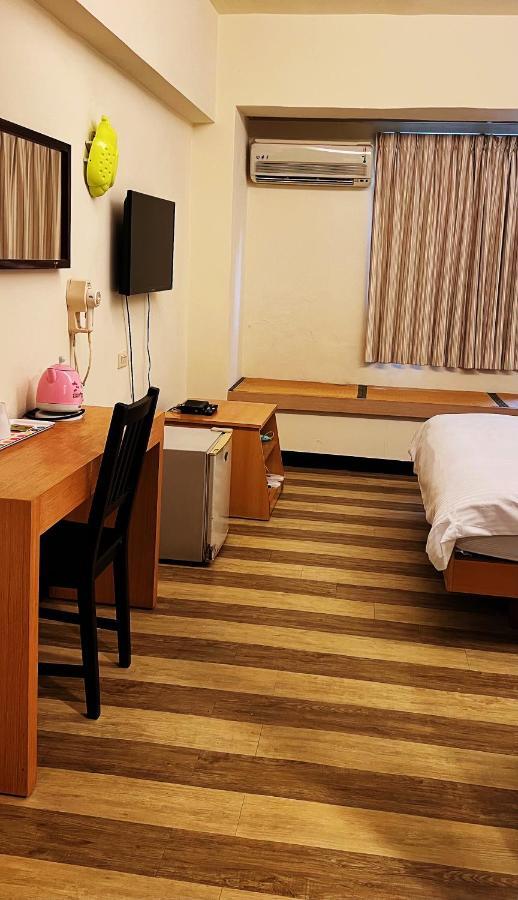 Hwa Hong Hotel Kaohsiung Luaran gambar