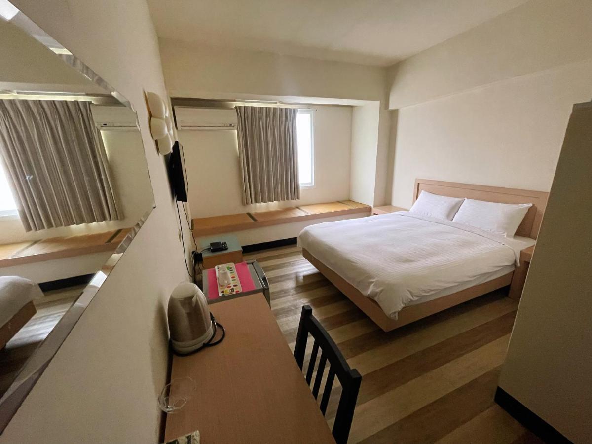 Hwa Hong Hotel Kaohsiung Luaran gambar