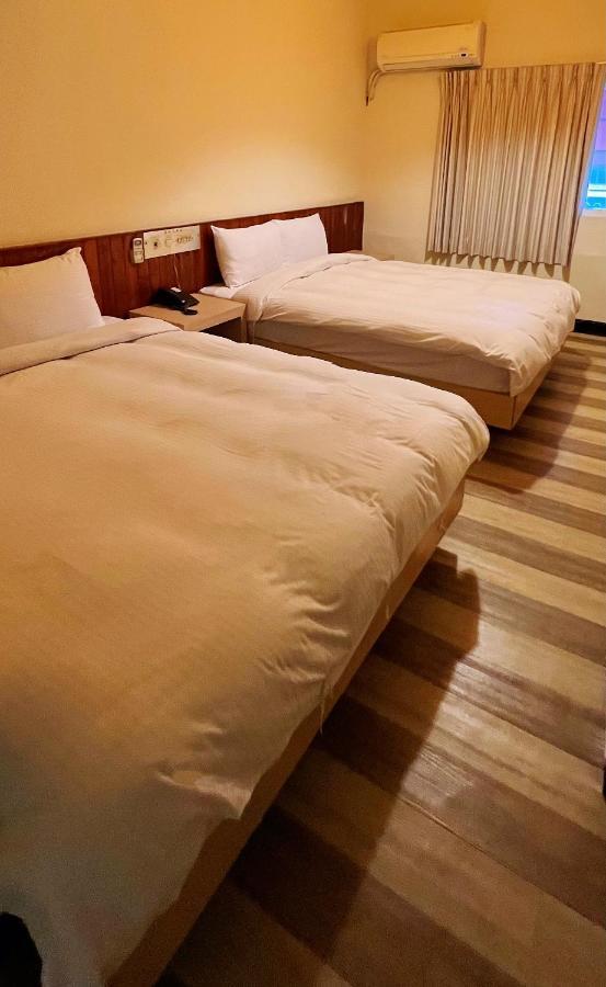 Hwa Hong Hotel Kaohsiung Luaran gambar