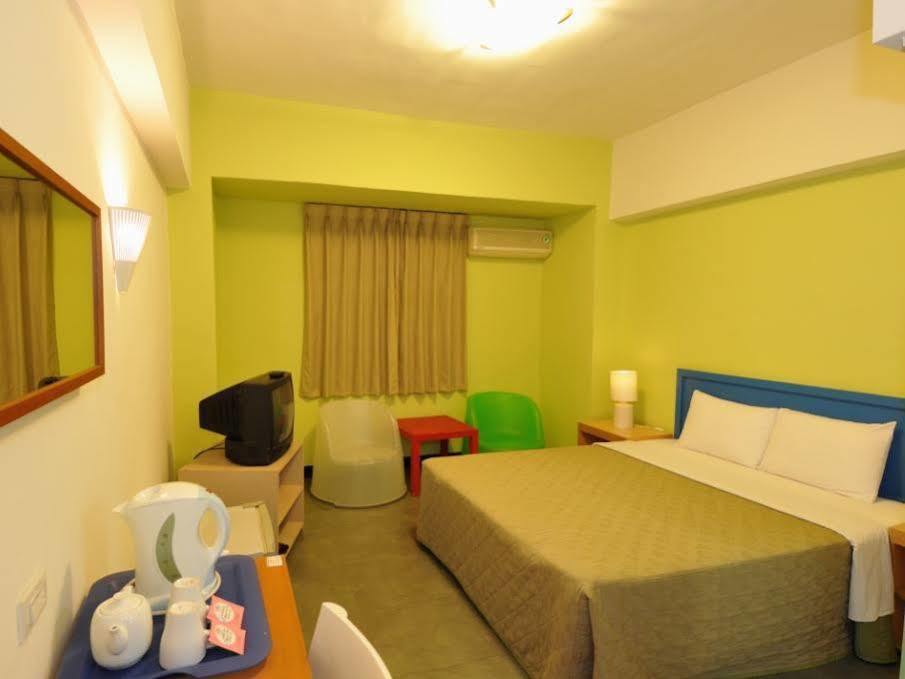 Hwa Hong Hotel Kaohsiung Luaran gambar